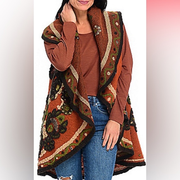 NWT One size Indigo Thread Co Collared wool shawl. Timeless piece! - Picture 1 of 14